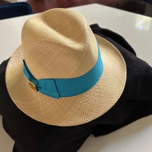 Tori Burch Straw Sun Hat w/ blue strap. Like new, one size, no damage.
